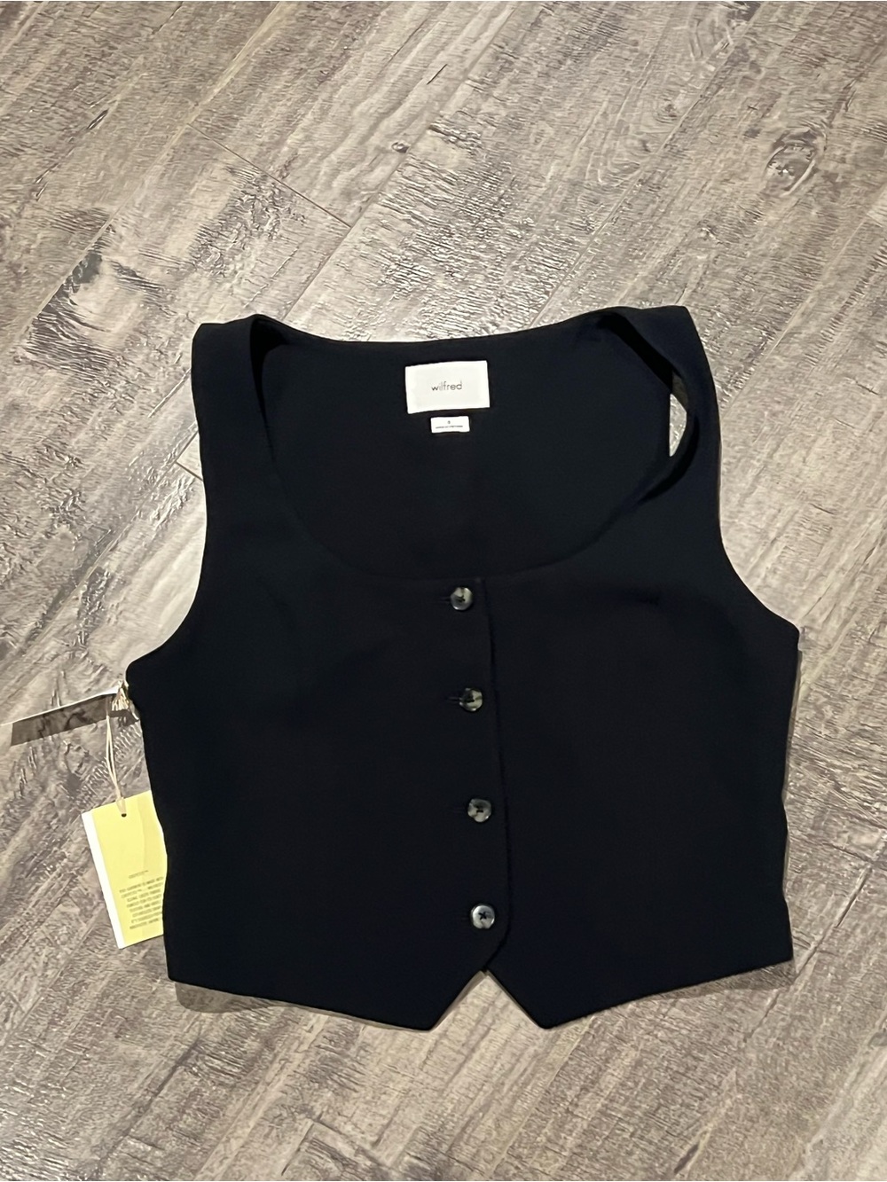 Aritzia Black Button-Front Cropped Vest Top